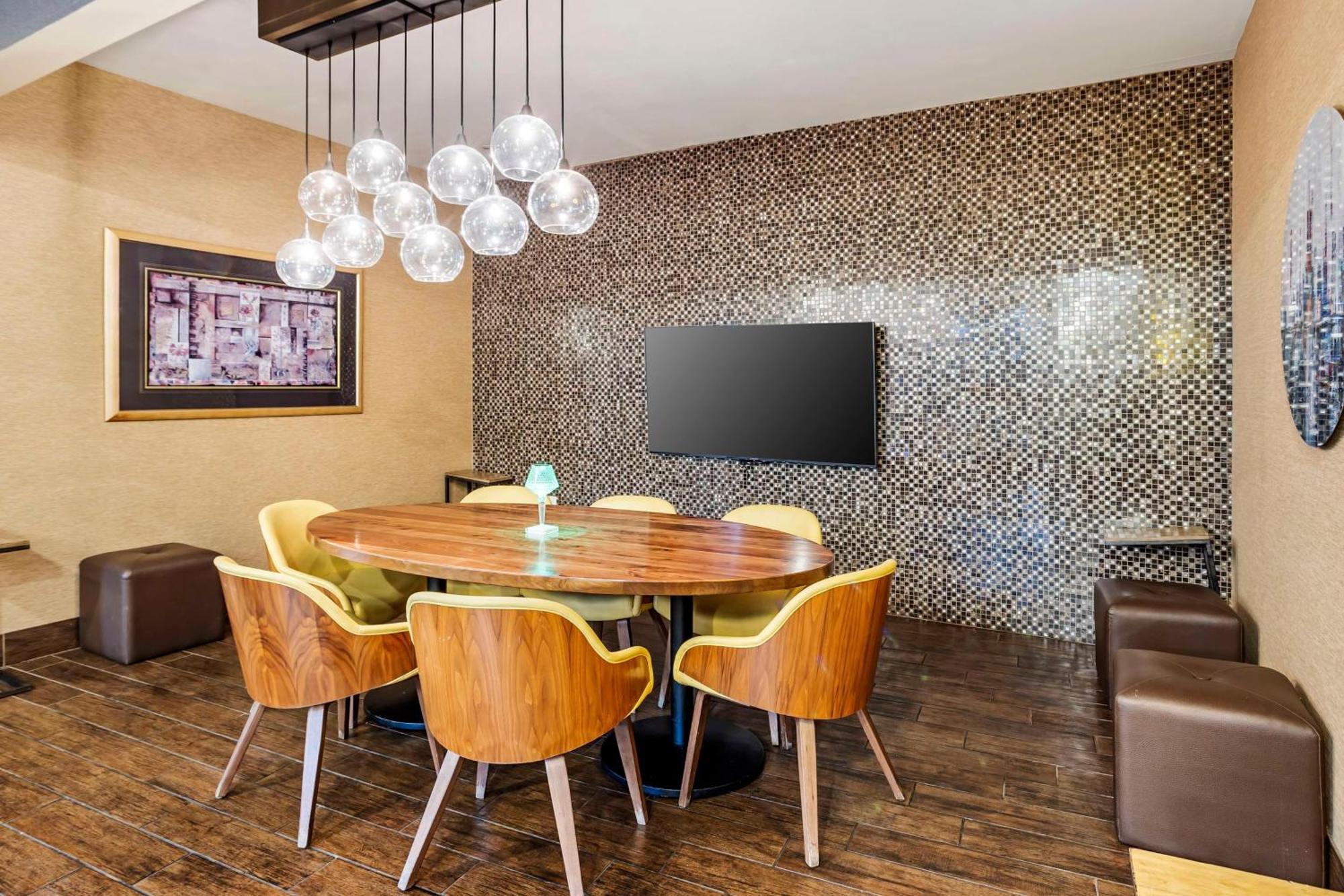Best Western Plus Newark Airport West Luaran gambar